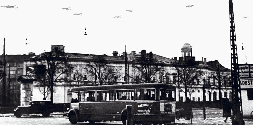 Tyske fly over København 9. april 1940.
