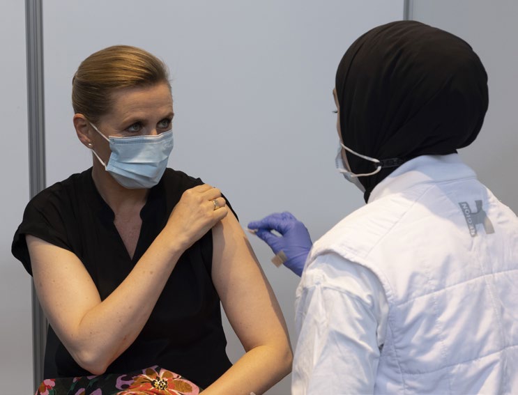 Statsminister Mette Frederiksen vaccineres mod coronavirus. Foto: Statsministeriet.